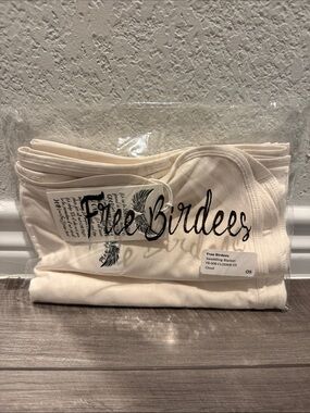 Free Birdees Cloud Swaddle Blanket - NWT